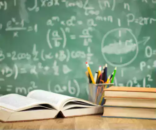Avviso per acquisizione manifestazioni di interesse all'accreditamento di esercenti rivenditori di libri di testo a.s. 2026/2027